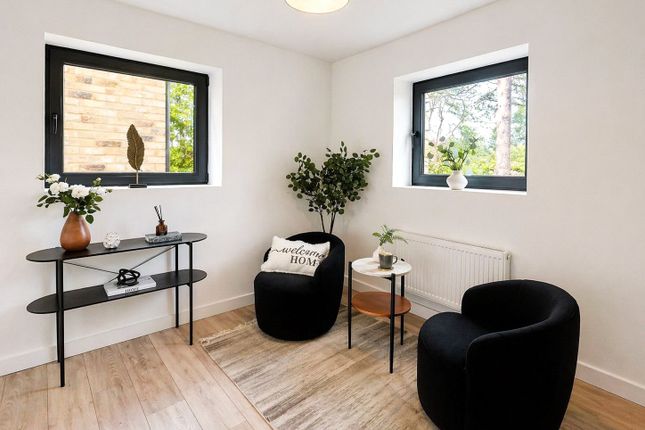 3 Sorrel Close,, Farnborough, Hampshire photo 4