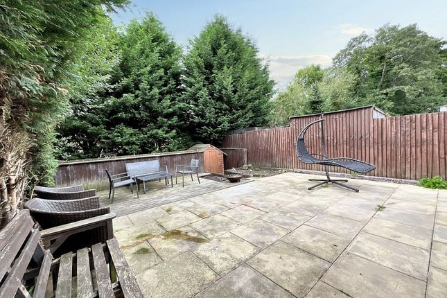 9 Epsom Close, Stoke-On-Trent photo 4
