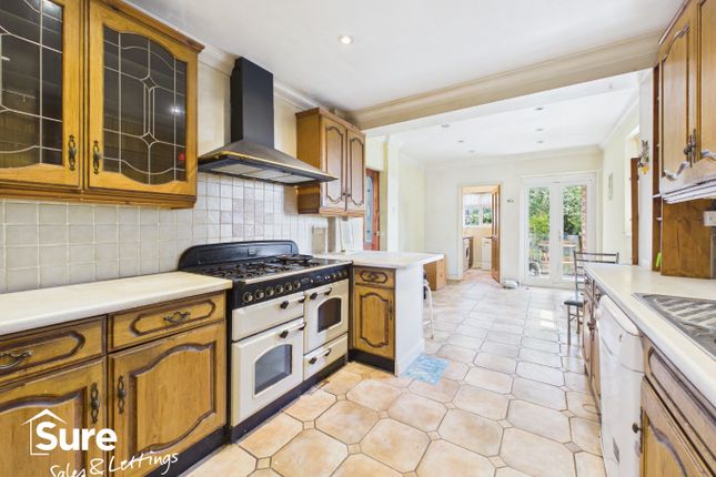 36, Hobbs Hill Road, Hemel Hempstead photo 3