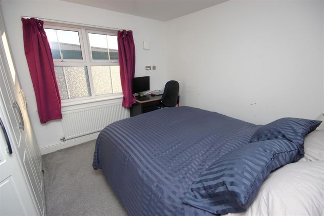 23, Freemans Court, Station Road, Rushden photo 4
