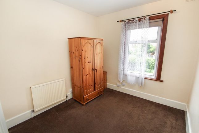 Terraced house to rent in Murchison Road, Leyton, London