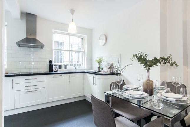 6, Grove Mansions, Clapham photo 2