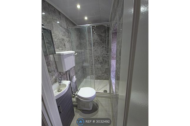 Bradley Road, Slough photo 2