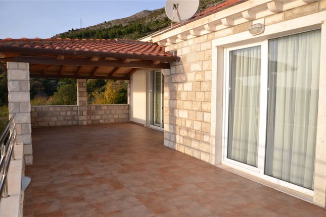 Property for sale in Mlini, Dubrovnik, Croatia, 20207