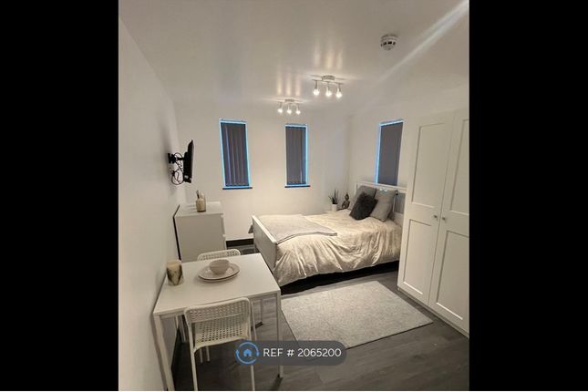 Thumbnail Room to rent in Windsor Road, Hounslow