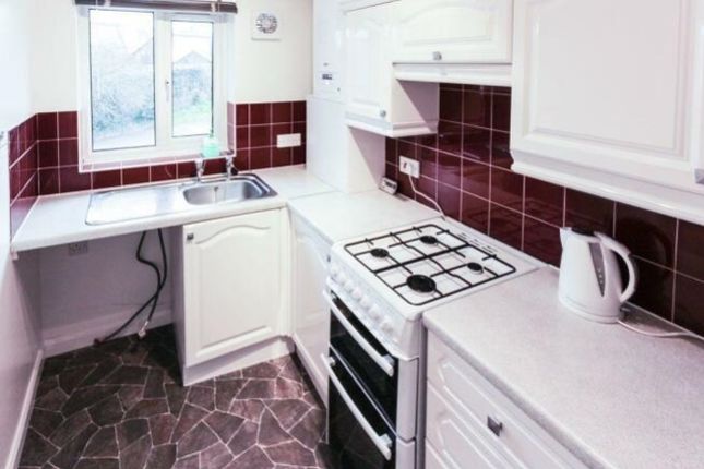 Flat to rent in Summerhouse View, Yeovil