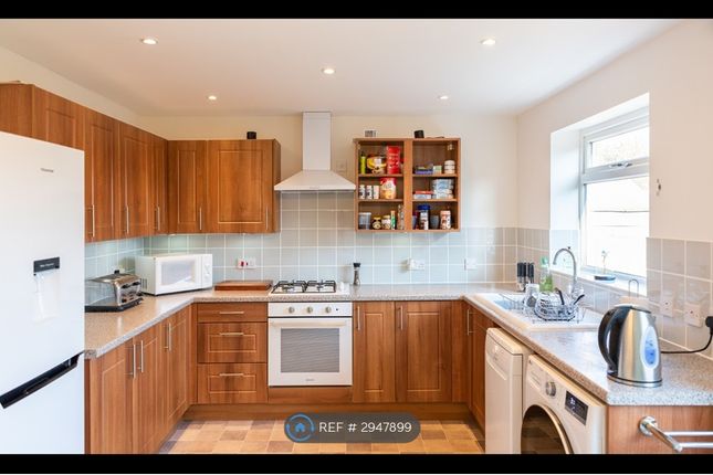 Mutsilver Mews, Longlevens, Gloucester photo 2
