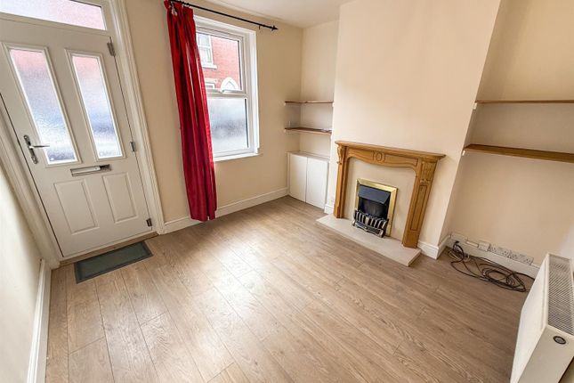 24, Lorne Street, Oswestry photo 2