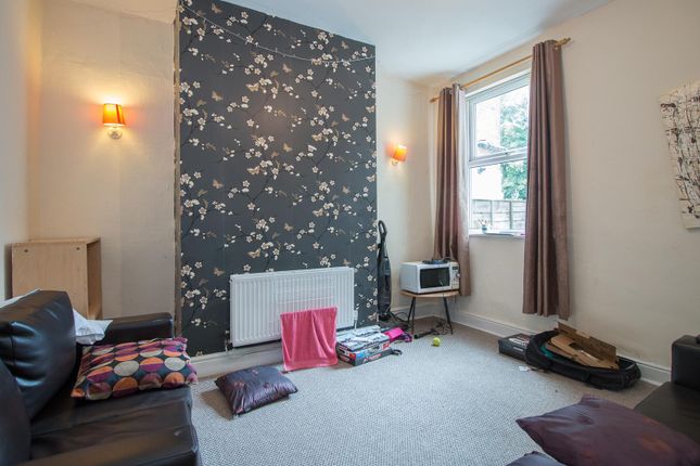 Thumbnail Flat to rent in Moorfield Road, West Didsbury, Didsbury, Manchester