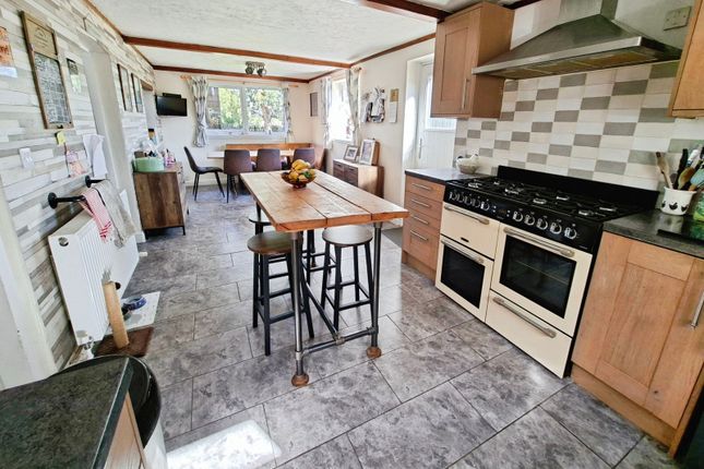 Hazelnut Cottage,, Hurn Road, Holbeach photo 3