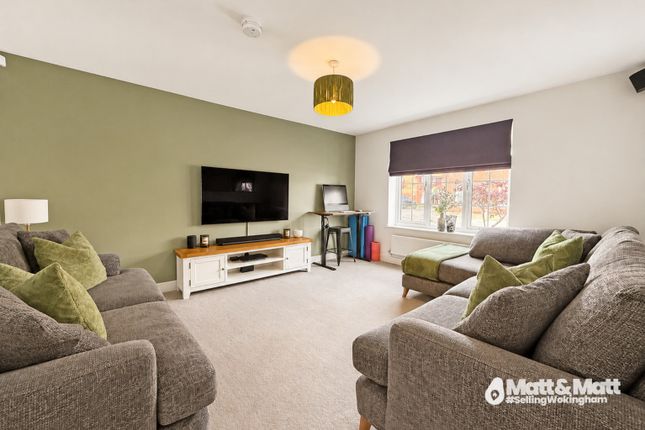 3 Ryeish Lane, Spencers Wood, Berkshire photo 2