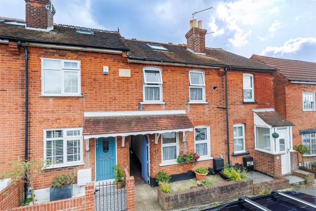 Thumbnail Terraced house for sale in Sunnyside Road, Epping