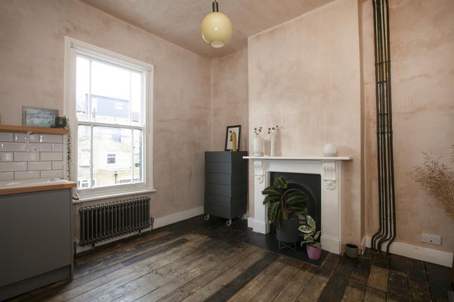 Terraced house for sale in Crofton Road, Camberwell
