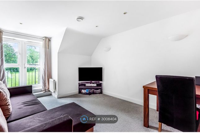Flat, Primrose Court Mallow Crescent, Burpham photo 5