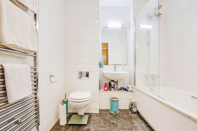 Flat 29, Goodstone Court, 205, Headstone Drive, Harrow photo 3