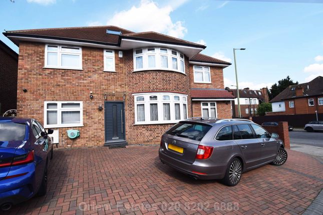Detached house to rent in Queens Way, London
