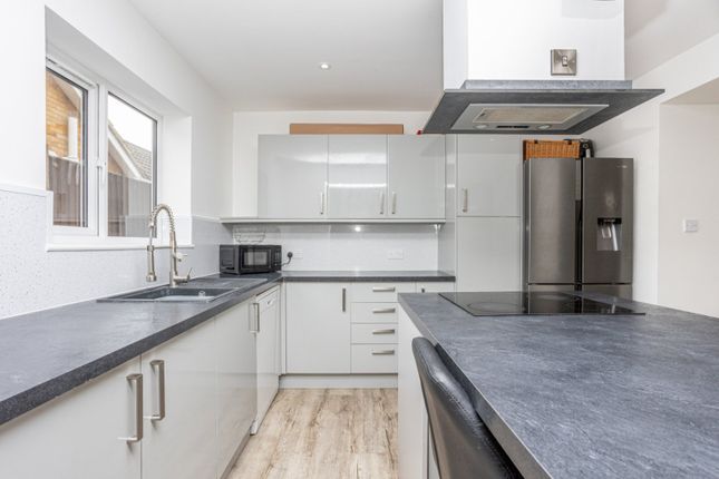 12, Hillcroft Road, Kent photo 4