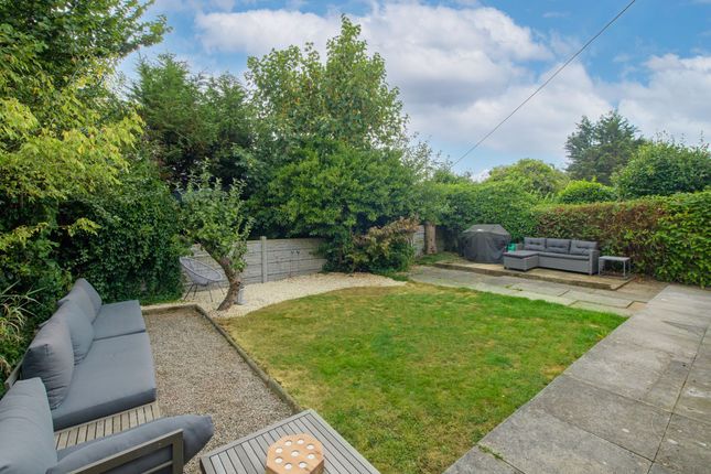 46 Thirlmere Close, Frodsham photo 4
