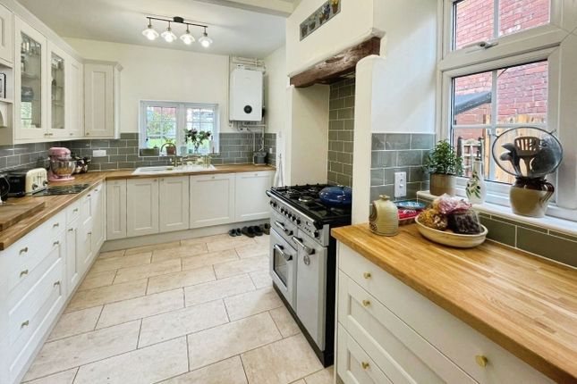 90, Kingshill Road, Dursley photo 3