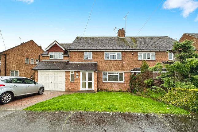 Thumbnail Semi-detached house to rent in Peel Road, Chelmsford