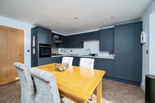 5, Falcon Way, Brigg photo 4