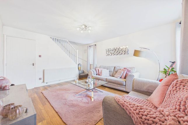 31, Maple Crescent, Glasgow photo 4