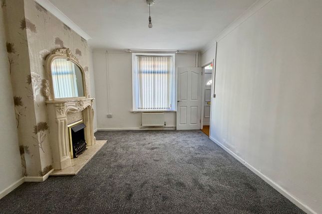 14 Brooklyn Terrace, Abertillery photo 4