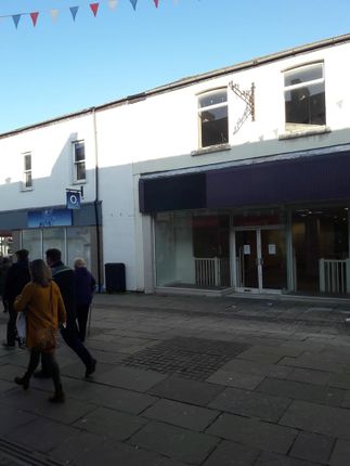 Retail premises to let in Caroline Street, Bridgend