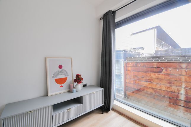 Thumbnail Flat to rent in 2 Bed Apartment – Express Networks, Ancoats, Manchester