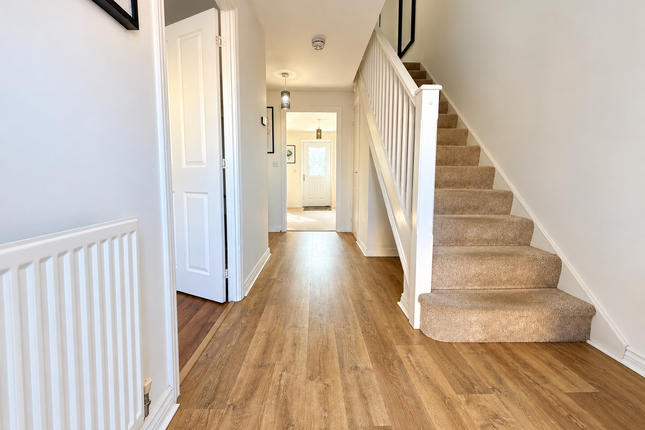 24, Whiteways, Exeter photo 5