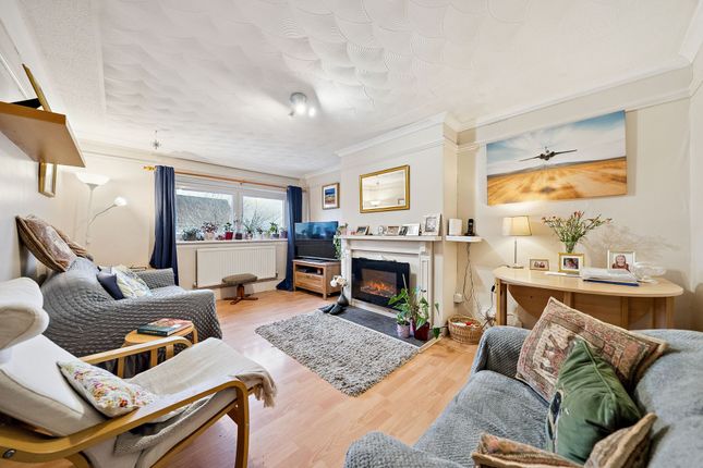 19 Fraser Avenue, Helensburgh photo 2
