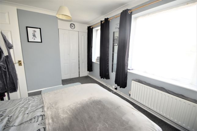 Terraced house to rent in Devon Drive, Chandlers Ford, Eastleigh, Hampshire
