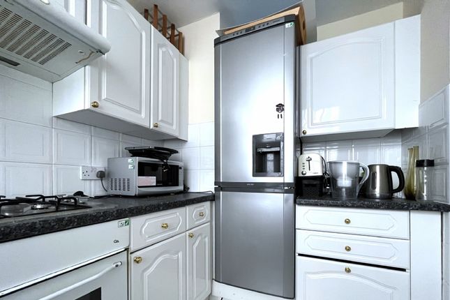 58B Hanover Gate Mansions, Park Road, NW1 4SN, London photo 2