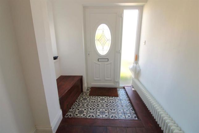 32, Blenheim Avenue, Redcar photo 5