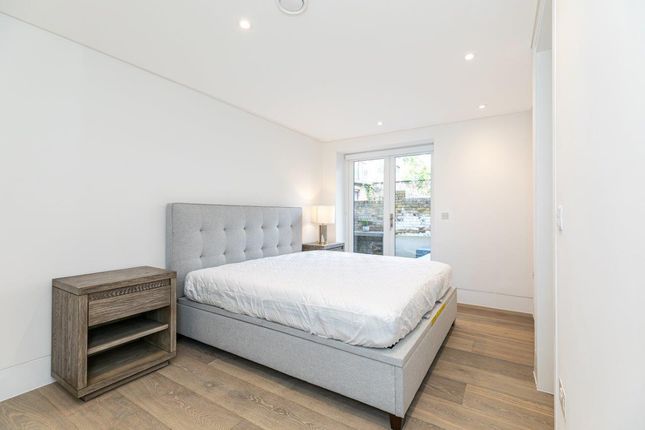 Flat to rent in Basing Street, Notting Hill, London, Kensington &amp; Chelsea