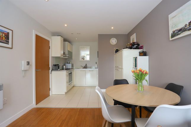 283 St George's Island, 2 Kelso Place, Manchester photo 3