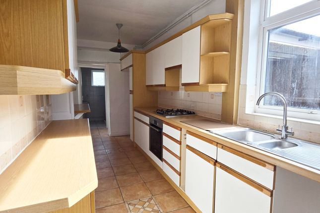 29, Lamborne Road, Leicester photo 5