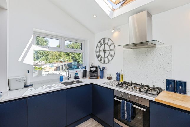 5, Pilmuir Avenue, Torquay photo 4