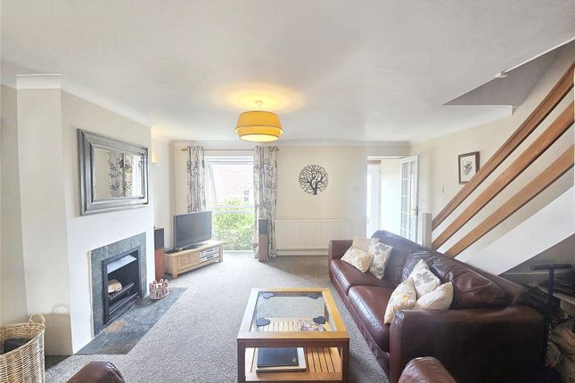 9, Fairfield Rise, West Sussex photo 4