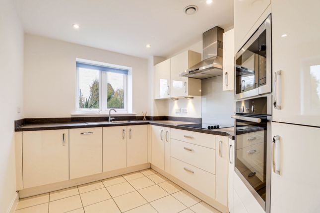 Eleanor House, 232, London Road, St Albans photo 2