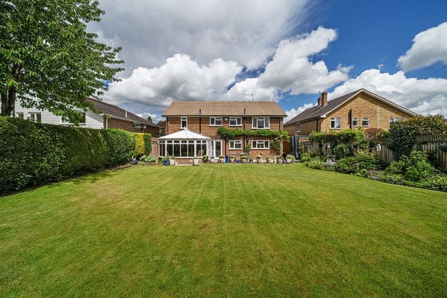 6, Brimstone Close, Orpington photo 4