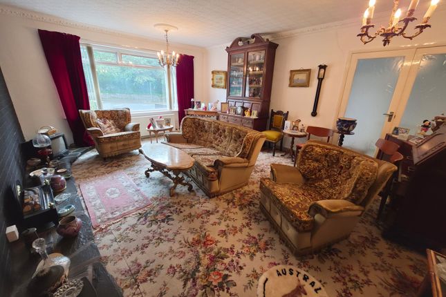 9, Kidsgrove Bank, Stoke-on-Trent photo 3