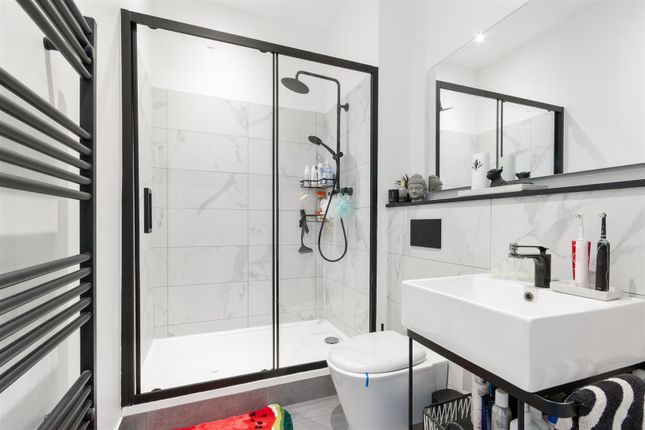 Flat 9, Vision House, 300, Kingston Road, Wimbledon Chase photo 4
