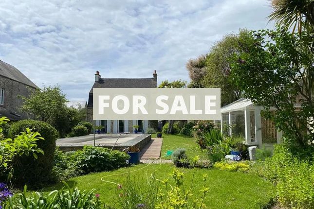 Thumbnail Detached house for sale in Quettehou, Basse-Normandie, 50630, France