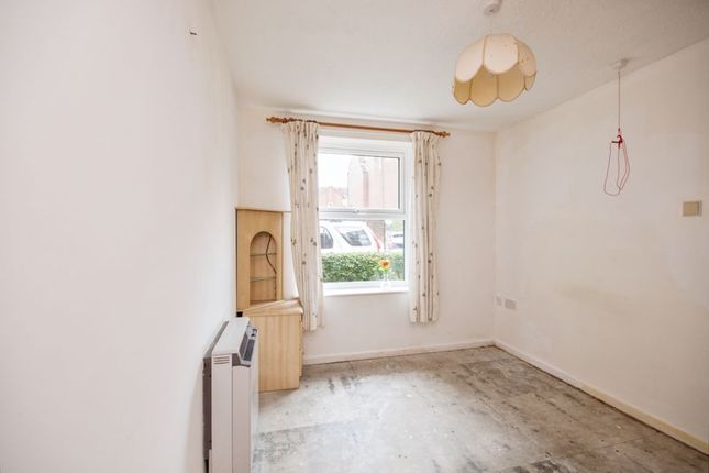 Flat for sale in Chestnut House, Blandford Forum
