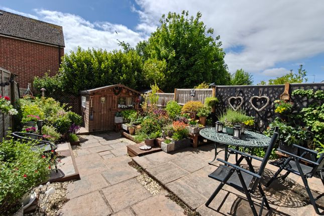 20, Griffin Close, Banbury photo 2