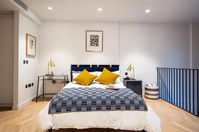 Flat for sale in Village Courtyard Circus West Village, London