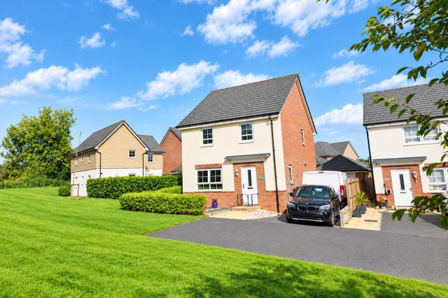 4-bed house on 32, Barrabill Way, Launceston, £360,000