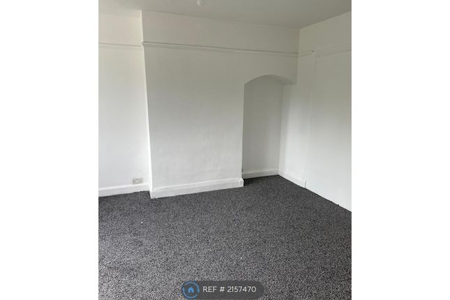 Thumbnail Room to rent in Burnham Lane, Slough