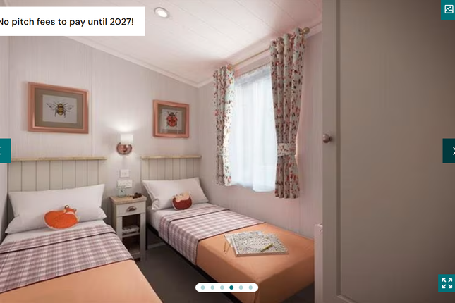 Sandy Balls (£69,995 - , New Forest Holiday Village, Southampton Rd , Fordingbridge, Hampshire photo 4